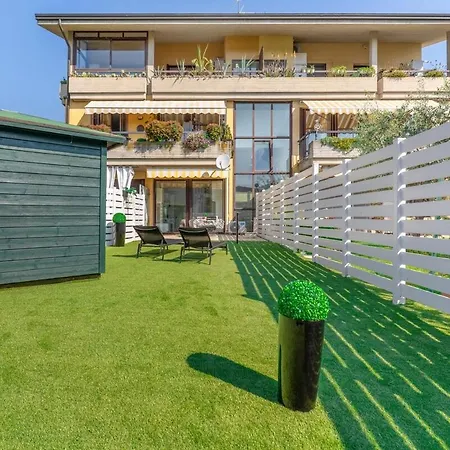Eden Garden Con Wi-fi E Air Conditioning * דסנזאנו דל גארדה